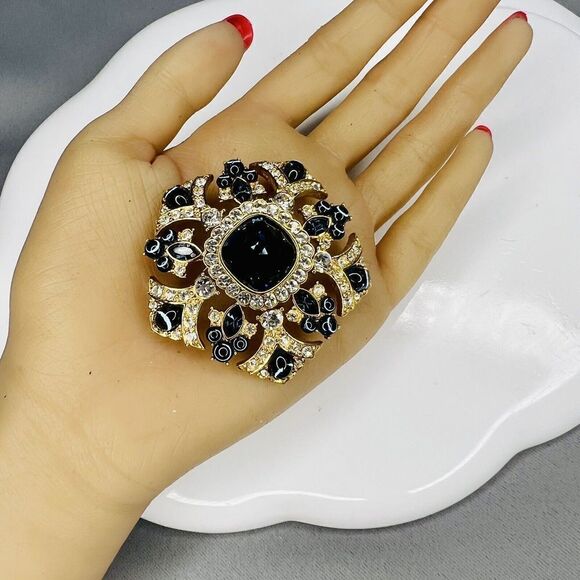 Huge JOAN RIVERS Vintage Gold Statement Brooch Midnight Blue Rhinestones 1213 - Picture 2 of 11